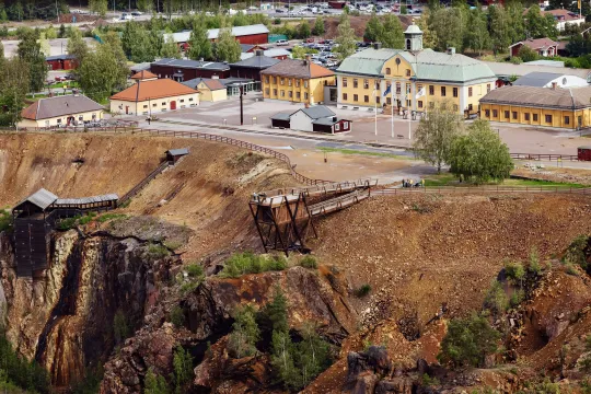 Drönarbild av Falu gruva sommartid.