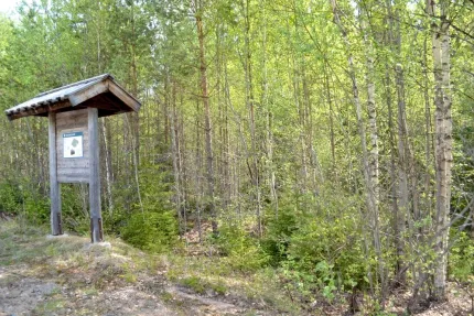 En tavla med information om området.